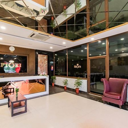 Foxoso Fiori Hotel جايبور المظهر الخارجي الصورة