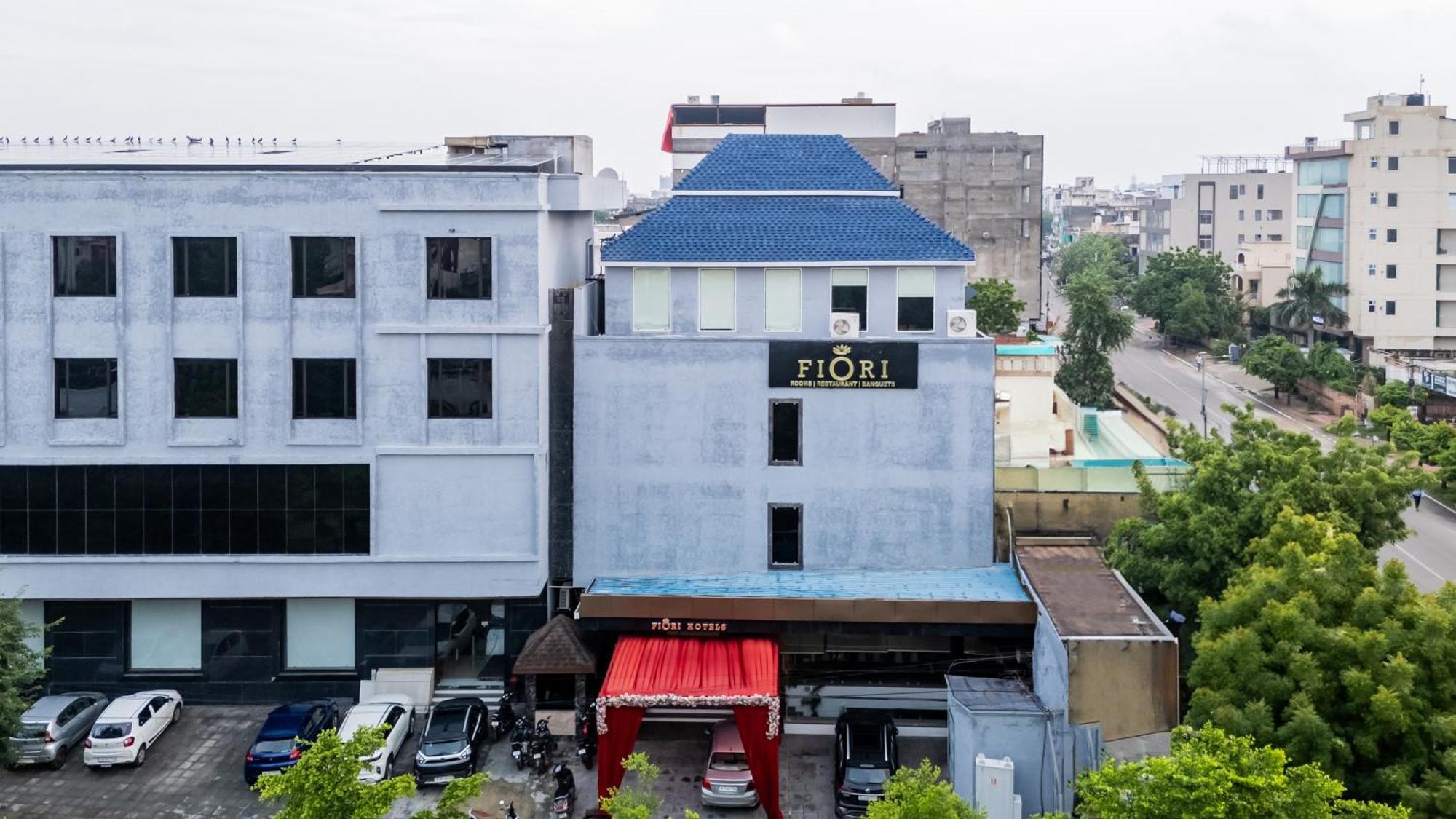 Foxoso Fiori Hotel جايبور المظهر الخارجي الصورة