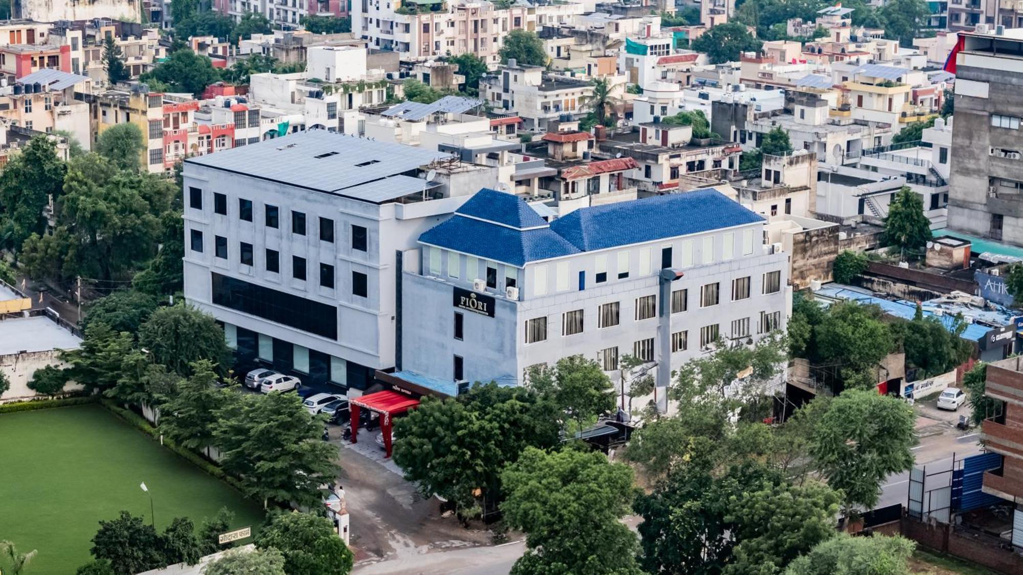 Foxoso Fiori Hotel جايبور المظهر الخارجي الصورة